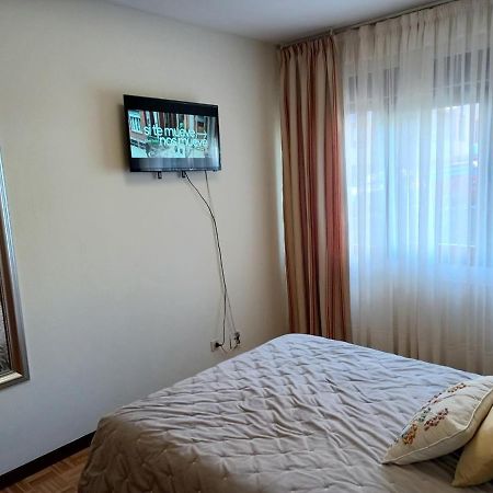 Апартаменты Apartamento Araceli Proximo A Clinica Oftalmologica Fdez Vega Овьедо Экстерьер фото