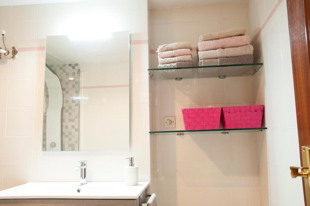 Апартаменты Apartamento Araceli Proximo A Clinica Oftalmologica Fdez Vega Овьедо Экстерьер фото
