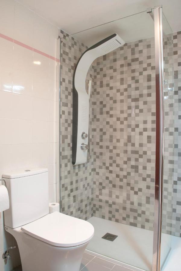 Апартаменты Apartamento Araceli Proximo A Clinica Oftalmologica Fdez Vega Овьедо Экстерьер фото